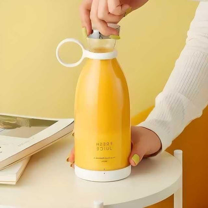 Electric Portable Mini Juicer Bottle - 4 Blades